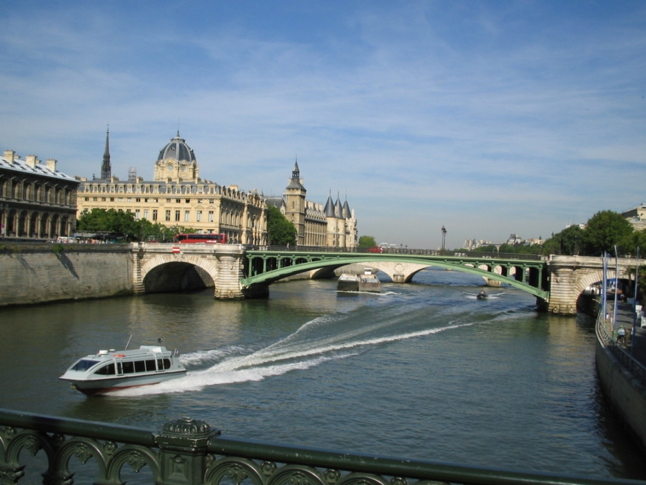 Paris세느강.jpg